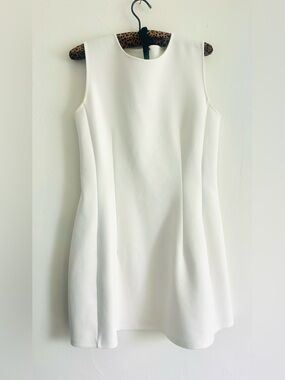 Classic Ivory / White Sleeveless White Shift Dress, Women’s Large